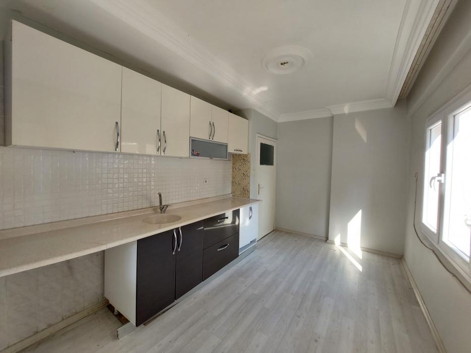 SATILIK Daire YURT MAH. ukurova Adana 175 m2 2450000 TL